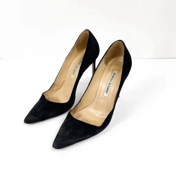Manolo Blahnik Classic Black Suede Heels - Picture 10 of 14
